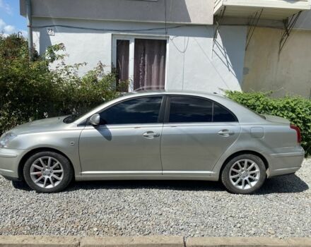 Серый Тойота Авенсис, объемом двигателя 2 л и пробегом 286 тыс. км за 5300 $, фото 1 на Automoto.ua