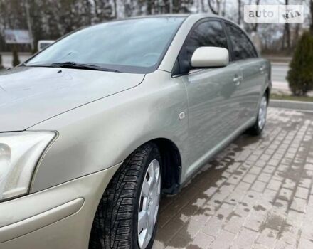 Серый Тойота Авенсис, объемом двигателя 1.6 л и пробегом 301 тыс. км за 7000 $, фото 17 на Automoto.ua