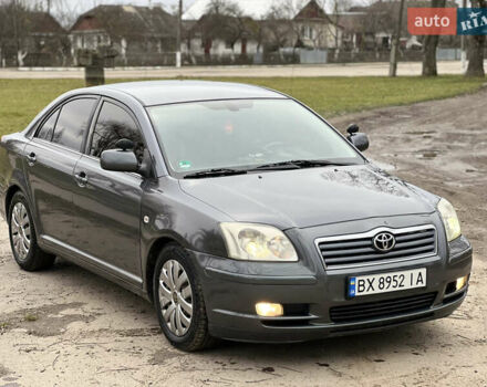 Серый Тойота Авенсис, объемом двигателя 2.23 л и пробегом 337 тыс. км за 5777 $, фото 9 на Automoto.ua