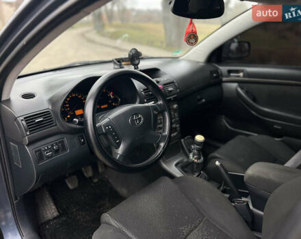 Серый Тойота Авенсис, объемом двигателя 2.23 л и пробегом 337 тыс. км за 5777 $, фото 23 на Automoto.ua