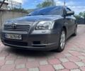 Серый Тойота Авенсис, объемом двигателя 2 л и пробегом 272 тыс. км за 5100 $, фото 1 на Automoto.ua