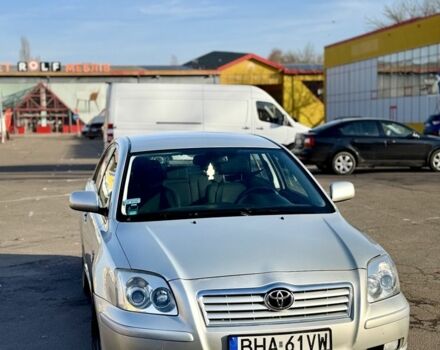 Серый Тойота Авенсис, объемом двигателя 2 л и пробегом 207 тыс. км за 2353 $, фото 1 на Automoto.ua