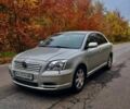 Серый Тойота Авенсис, объемом двигателя 1.8 л и пробегом 447 тыс. км за 5000 $, фото 1 на Automoto.ua