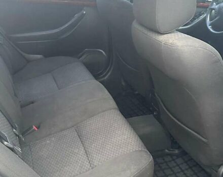 Серый Тойота Авенсис, объемом двигателя 1.8 л и пробегом 360 тыс. км за 5100 $, фото 15 на Automoto.ua