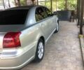Серый Тойота Авенсис, объемом двигателя 1.79 л и пробегом 286 тыс. км за 5500 $, фото 1 на Automoto.ua