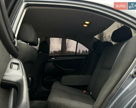 Серый Тойота Авенсис, объемом двигателя 2.23 л и пробегом 337 тыс. км за 5777 $, фото 38 на Automoto.ua