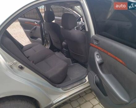 Серый Тойота Авенсис, объемом двигателя 2.2 л и пробегом 310 тыс. км за 5000 $, фото 10 на Automoto.ua