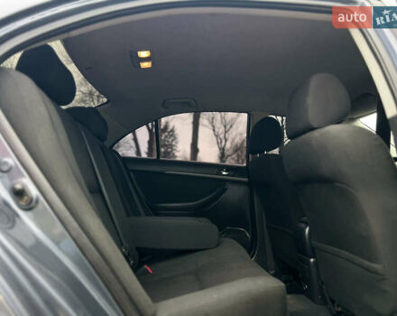 Серый Тойота Авенсис, объемом двигателя 2.23 л и пробегом 337 тыс. км за 5777 $, фото 40 на Automoto.ua