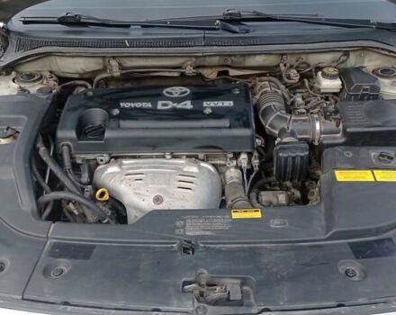 Серый Тойота Авенсис, объемом двигателя 2 л и пробегом 219 тыс. км за 6100 $, фото 2 на Automoto.ua