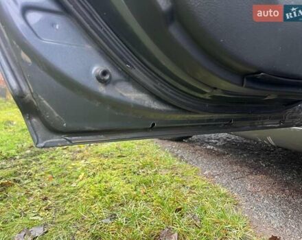 Серый Тойота Авенсис, объемом двигателя 1.79 л и пробегом 429 тыс. км за 6000 $, фото 10 на Automoto.ua