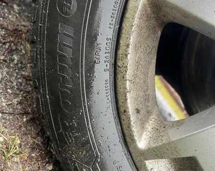 Серый Тойота Авенсис, объемом двигателя 1.79 л и пробегом 429 тыс. км за 6000 $, фото 7 на Automoto.ua