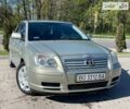 Серый Тойота Авенсис, объемом двигателя 1.6 л и пробегом 301 тыс. км за 7000 $, фото 2 на Automoto.ua