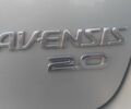 Серый Тойота Авенсис, объемом двигателя 2 л и пробегом 243 тыс. км за 5900 $, фото 6 на Automoto.ua