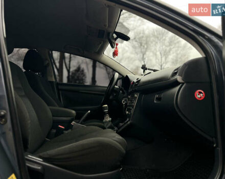 Серый Тойота Авенсис, объемом двигателя 2.23 л и пробегом 337 тыс. км за 5777 $, фото 42 на Automoto.ua