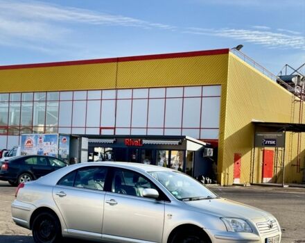 Сірий Тойота Авенсіс, об'ємом двигуна 2 л та пробігом 207 тис. км за 2949 $, фото 3 на Automoto.ua