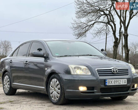 Серый Тойота Авенсис, объемом двигателя 2.23 л и пробегом 337 тыс. км за 5777 $, фото 8 на Automoto.ua