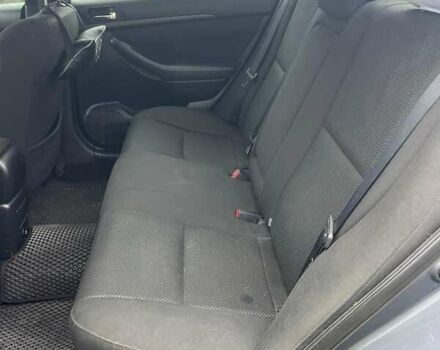 Серый Тойота Авенсис, объемом двигателя 1.79 л и пробегом 429 тыс. км за 6000 $, фото 6 на Automoto.ua