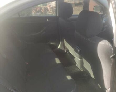 Сірий Тойота Авенсіс, об'ємом двигуна 1.8 л та пробігом 285 тис. км за 5600 $, фото 13 на Automoto.ua