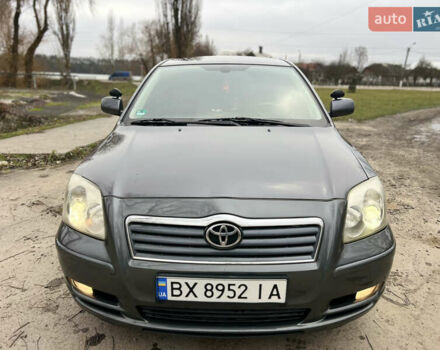 Серый Тойота Авенсис, объемом двигателя 2.23 л и пробегом 337 тыс. км за 5777 $, фото 12 на Automoto.ua