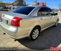 Серый Тойота Авенсис, объемом двигателя 1.8 л и пробегом 320 тыс. км за 4500 $, фото 1 на Automoto.ua