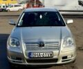 Серый Тойота Авенсис, объемом двигателя 2 л и пробегом 207 тыс. км за 2353 $, фото 1 на Automoto.ua