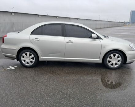 Серый Тойота Авенсис, объемом двигателя 1.8 л и пробегом 247 тыс. км за 4300 $, фото 2 на Automoto.ua
