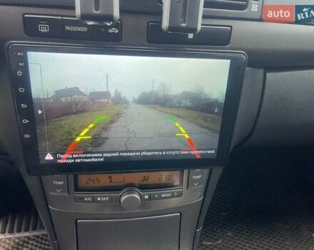 Серый Тойота Авенсис, объемом двигателя 1.79 л и пробегом 429 тыс. км за 6000 $, фото 15 на Automoto.ua