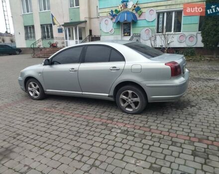 Серый Тойота Авенсис, объемом двигателя 2.2 л и пробегом 310 тыс. км за 5000 $, фото 5 на Automoto.ua