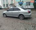 Серый Тойота Авенсис, объемом двигателя 2.2 л и пробегом 310 тыс. км за 5000 $, фото 5 на Automoto.ua