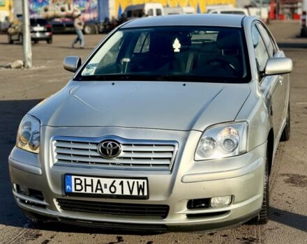 Серый Тойота Авенсис, объемом двигателя 2 л и пробегом 207 тыс. км за 2353 $, фото 2 на Automoto.ua