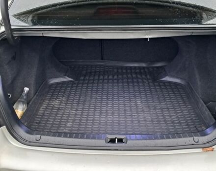 Серый Тойота Авенсис, объемом двигателя 1.8 л и пробегом 247 тыс. км за 4300 $, фото 7 на Automoto.ua