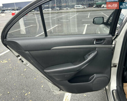 Сірий Тойота Авенсіс, об'ємом двигуна 1.8 л та пробігом 167 тис. км за 8700 $, фото 26 на Automoto.ua