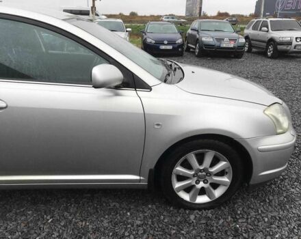 Сірий Тойота Авенсіс, об'ємом двигуна 1.8 л та пробігом 328 тис. км за 4790 $, фото 9 на Automoto.ua