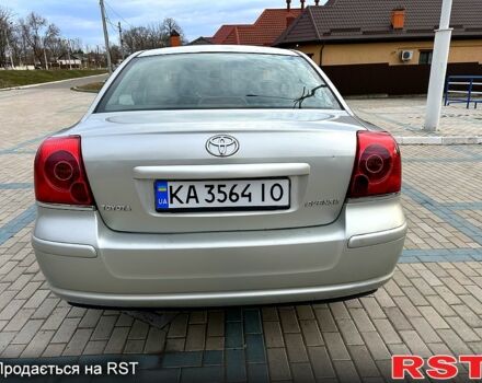 Серый Тойота Авенсис, объемом двигателя 1.8 л и пробегом 295 тыс. км за 5600 $, фото 5 на Automoto.ua