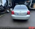Сірий Тойота Авенсіс, об'ємом двигуна 2.4 л та пробігом 200 тис. км за 5300 $, фото 4 на Automoto.ua