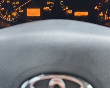 Серый Тойота Авенсис, объемом двигателя 2.2 л и пробегом 218 тыс. км за 6600 $, фото 12 на Automoto.ua