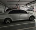 Серый Тойота Авенсис, объемом двигателя 1.8 л и пробегом 184 тыс. км за 5000 $, фото 2 на Automoto.ua