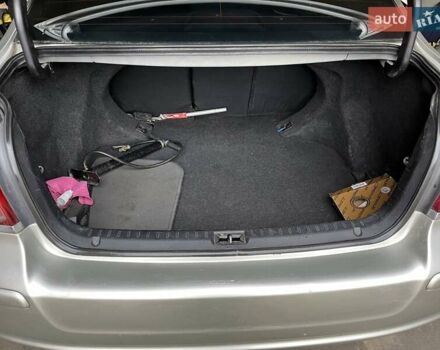 Сірий Тойота Авенсіс, об'ємом двигуна 1.8 л та пробігом 302 тис. км за 5300 $, фото 14 на Automoto.ua