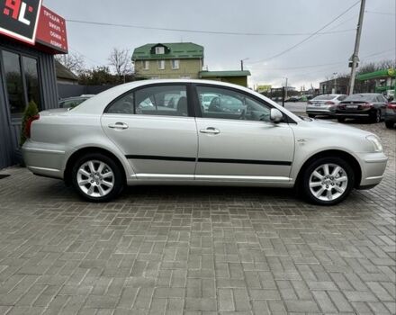 Серый Тойота Авенсис, объемом двигателя 2.2 л и пробегом 218 тыс. км за 6600 $, фото 2 на Automoto.ua