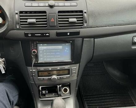 Серый Тойота Авенсис, объемом двигателя 2 л и пробегом 371 тыс. км за 5500 $, фото 30 на Automoto.ua