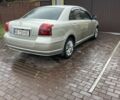 Серый Тойота Авенсис, объемом двигателя 1.8 л и пробегом 290 тыс. км за 4700 $, фото 1 на Automoto.ua