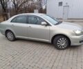 Серый Тойота Авенсис, объемом двигателя 1.8 л и пробегом 170 тыс. км за 7500 $, фото 1 на Automoto.ua