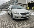 Сірий Тойота Авенсіс, об'ємом двигуна 1.8 л та пробігом 302 тис. км за 5300 $, фото 1 на Automoto.ua