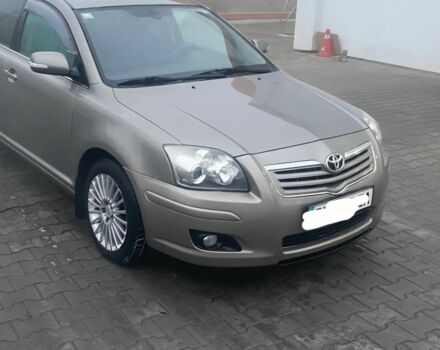 Серый Тойота Авенсис, объемом двигателя 0 л и пробегом 2 тыс. км за 5400 $, фото 2 на Automoto.ua