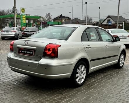 Серый Тойота Авенсис, объемом двигателя 2.2 л и пробегом 218 тыс. км за 6600 $, фото 3 на Automoto.ua