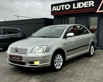 Сірий Тойота Авенсіс, об'ємом двигуна 2.2 л та пробігом 219 тис. км за 6600 $, фото 1 на Automoto.ua