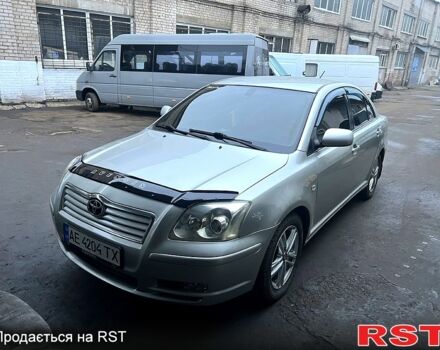 Сірий Тойота Авенсіс, об'ємом двигуна 2.4 л та пробігом 200 тис. км за 5300 $, фото 1 на Automoto.ua