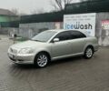 Серый Тойота Авенсис, объемом двигателя 2 л и пробегом 168 тыс. км за 6500 $, фото 1 на Automoto.ua