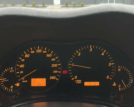 Серый Тойота Авенсис, объемом двигателя 2.23 л и пробегом 310 тыс. км за 6110 $, фото 9 на Automoto.ua