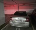 Серый Тойота Авенсис, объемом двигателя 1.8 л и пробегом 184 тыс. км за 5000 $, фото 5 на Automoto.ua